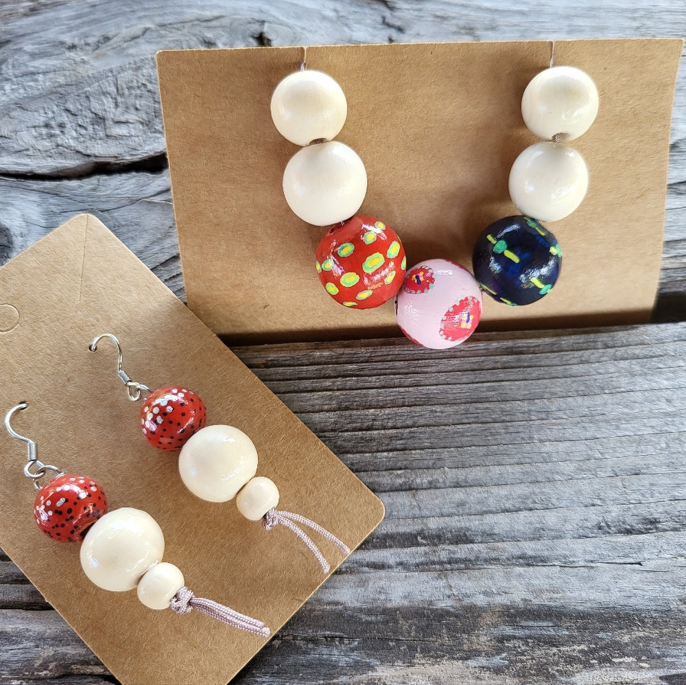 New Handmade Necklace and earrings set